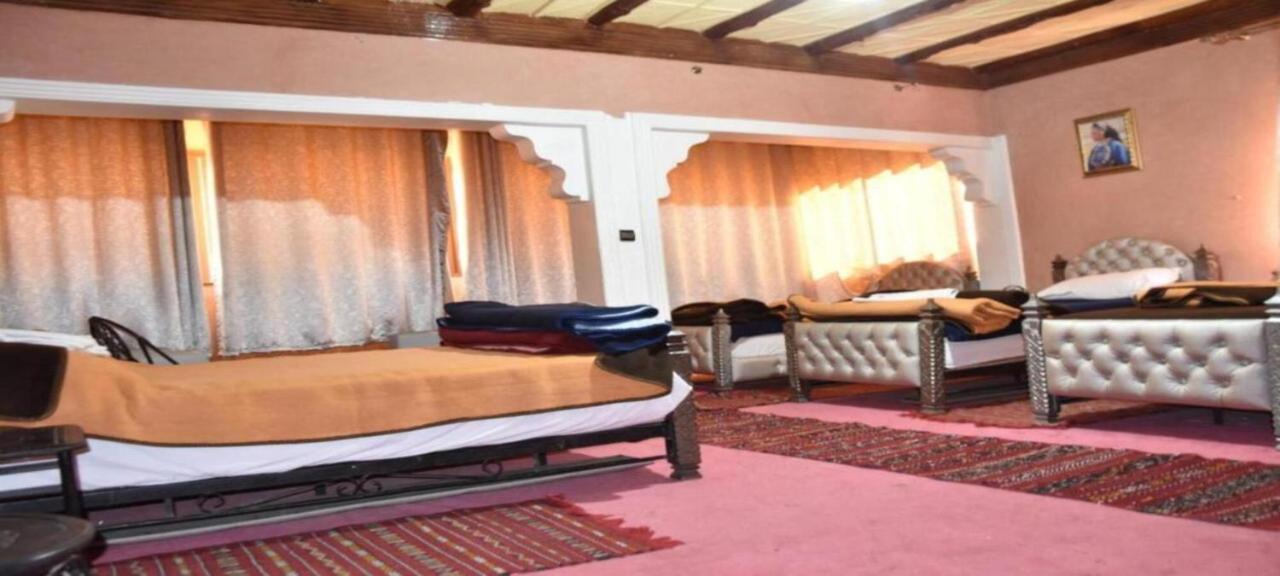 Hotel Restaurant Les Etoiles Du Toubkal Imlil  Buitenkant foto