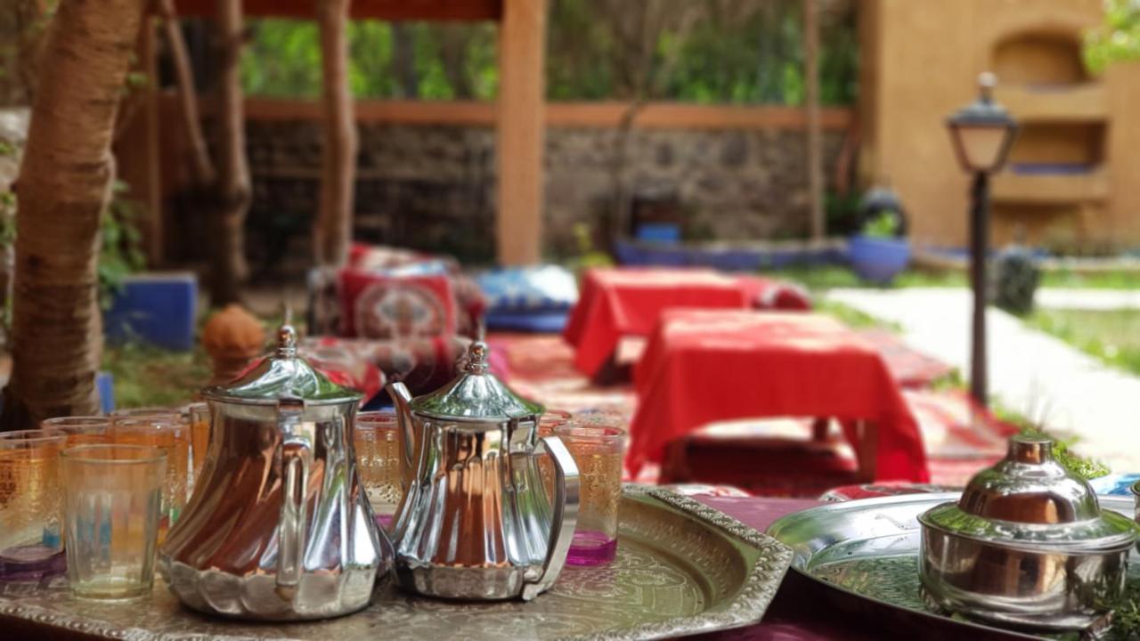 Hotel Restaurant Les Etoiles Du Toubkal Imlil  Buitenkant foto